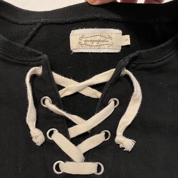 Propaganda (Plenty) Cropped Front Lace Up Black Sweater Women’s Small - Picture 2 of 4